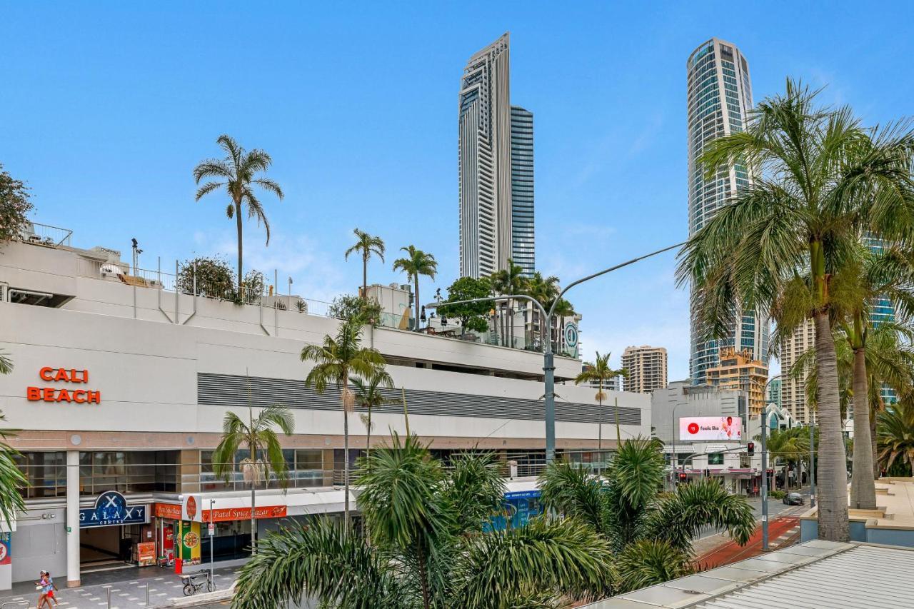 Tequila Sunrise Hostel Surfers Paradise Gold Coast Exterior photo